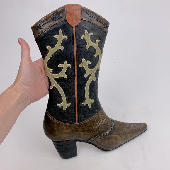 Cowboy Boot Western Resin Wall Hanging Brown Tan Hook in back - Picture 8 of 10